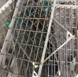 堅固守護，細節盡顯 耀恒定制不銹鋼復合井蓋與一體保溫板的卓越品質